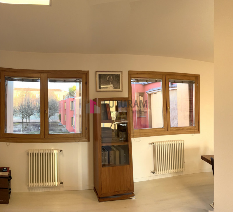 PIAZZOLA sul BRENTA - rif.504MIC - Per info 3473209826 - in centro, nel complesso "ex Jutificio",...