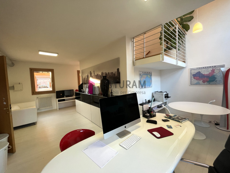 PIAZZOLA sul BRENTA - rif.504MIC - Per info 3473209826 - in centro, nel complesso "ex Jutificio",...