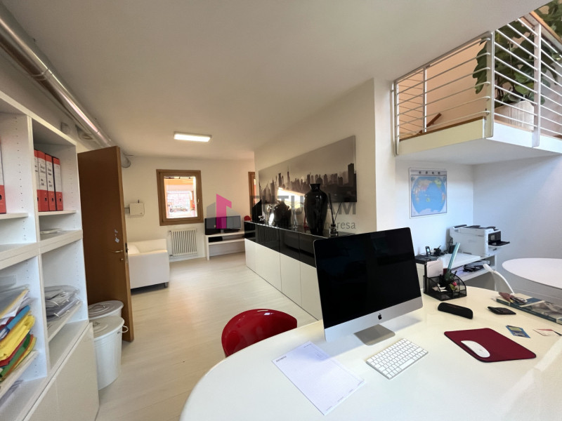 PIAZZOLA sul BRENTA - rif.504MIC - Per info 3473209826 - in centro, nel complesso "ex Jutificio",...
