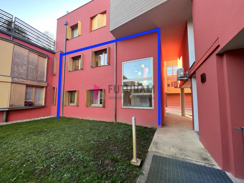 PIAZZOLA sul BRENTA - rif.504MIC - Per info 3473209826 - in centro, nel complesso "ex Jutificio",...