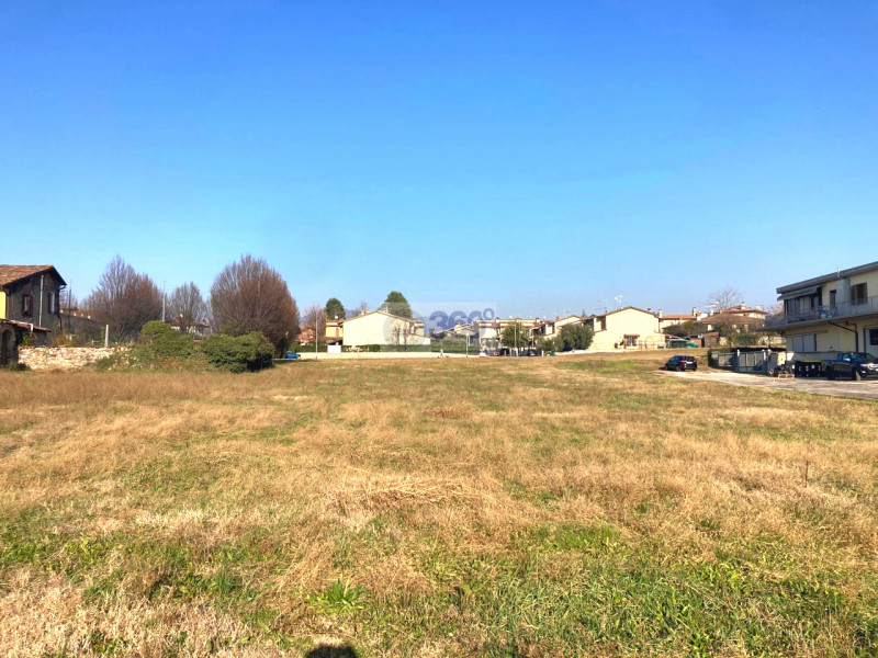 Ville e Villette in Vendita a Passirano