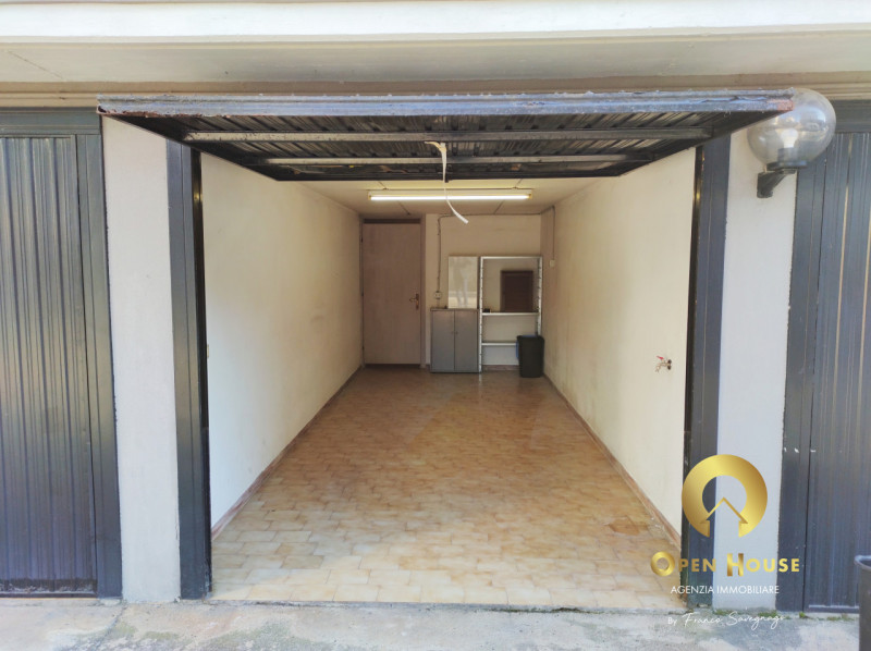 OPEN HOUSE by Franco Savegnago propone in locazione appartamento Bicamere Ristrutturato con 5 pos...