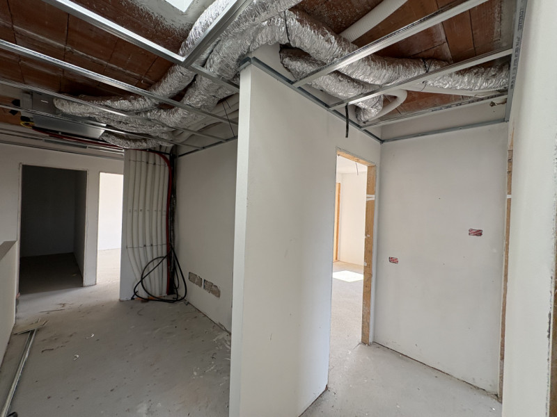 Selvazzano Dentro, in tranquillo quartiere residenziale comodo a tutti i servizi, proponiamo in v...