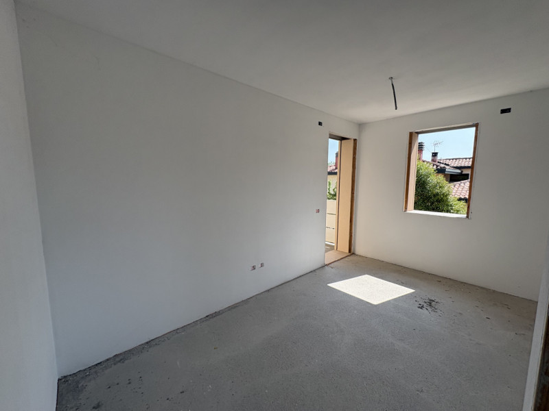 Selvazzano Dentro, in tranquillo quartiere residenziale comodo a tutti i servizi, proponiamo in v...