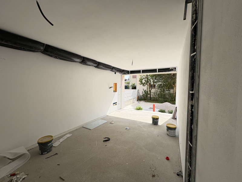 Selvazzano Dentro, in tranquillo quartiere residenziale comodo a tutti i servizi, proponiamo in v...