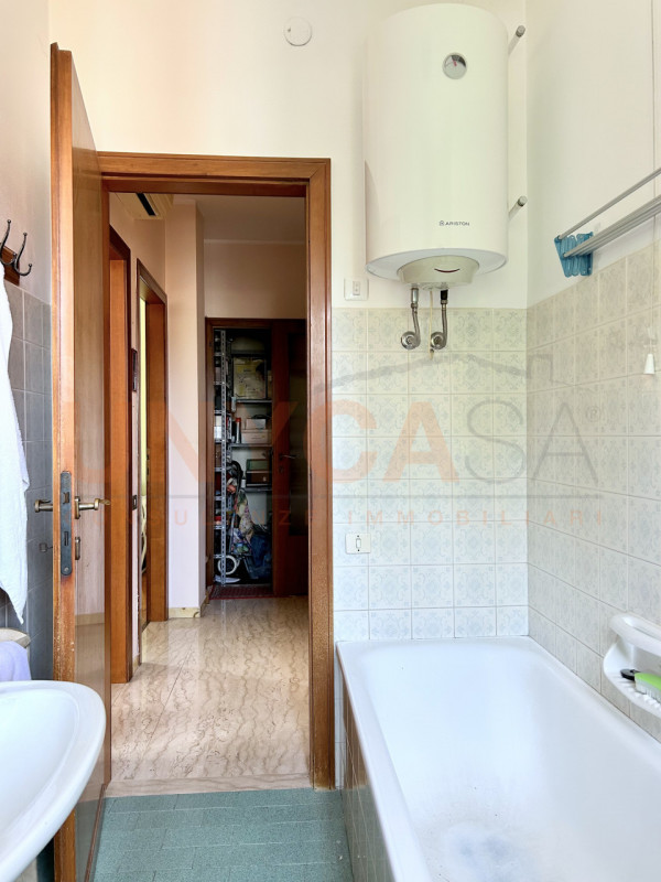 PADOVA - Chiesanuova: appartamento bicamere in un contesto residenziale tranquillo e ben servito....