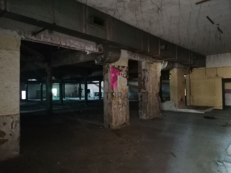 VICENZA - RIF. 448FUTURAM - Per info 0444/310220 - 392/9183796

Il complesso che ospitava dapprim...