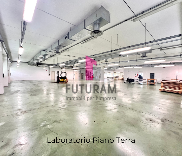 IN ESCLUSIVA A DUEVILLE - RIF.577FUTURAM - Per info 0444/310220 - 392/9183796

Si affitta capanno...