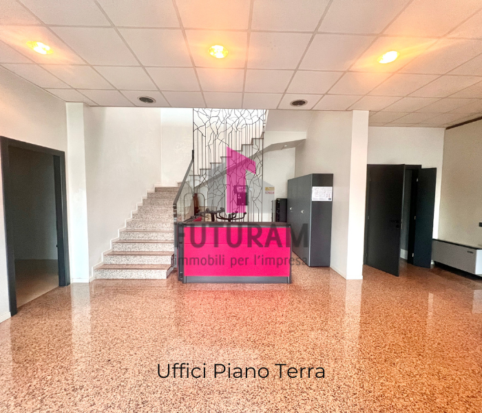 IN ESCLUSIVA A DUEVILLE - RIF.577FUTURAM - Per info 0444/310220 - 392/9183796

Si affitta capanno...