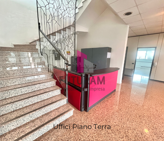 IN ESCLUSIVA A DUEVILLE - RIF.577FUTURAM - Per info 0444/310220 - 392/9183796

Si affitta capanno...