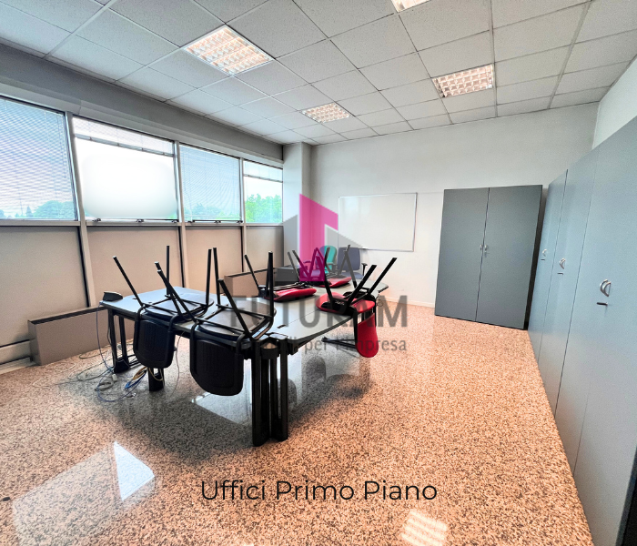 IN ESCLUSIVA A DUEVILLE - RIF.577FUTURAM - Per info 0444/310220 - 392/9183796

Si affitta capanno...