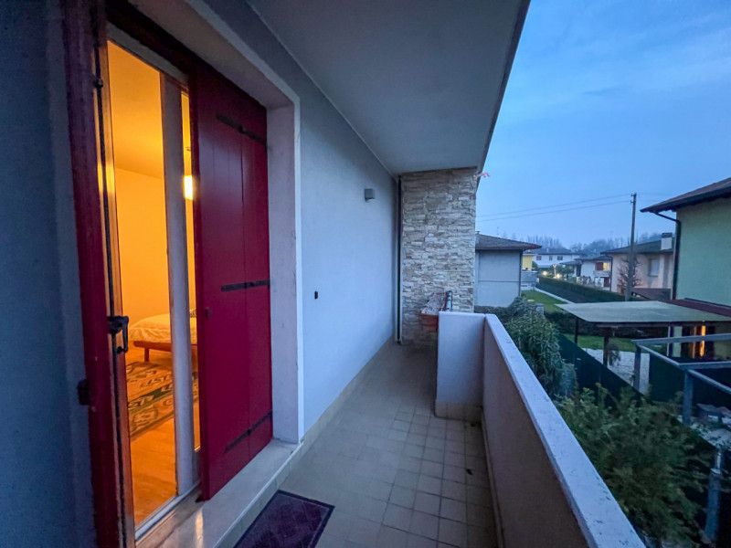 SOLO PER STUDENTI E RICERCATORI: 

DISPONIBILE STANZA SINGOLA a LEGNARO 
in porzione di villetta ...