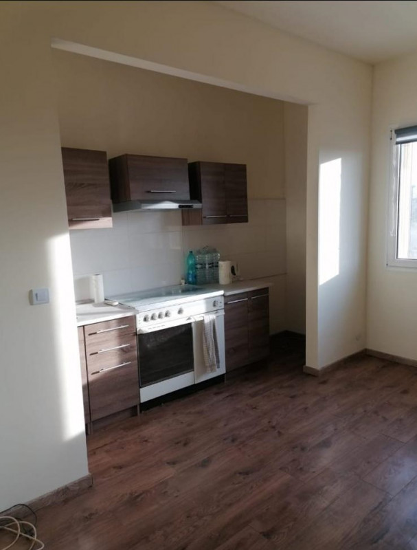 Scopri questa imperdibile opportunità nella tranquilla zona di Masi. Questa affascinante casa sin...