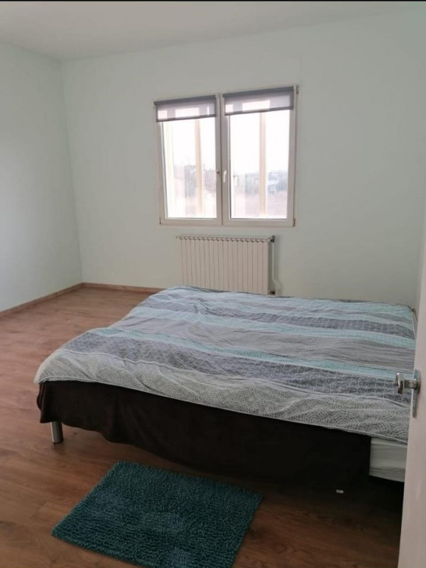 Scopri questa imperdibile opportunità nella tranquilla zona di Masi. Questa affascinante casa sin...