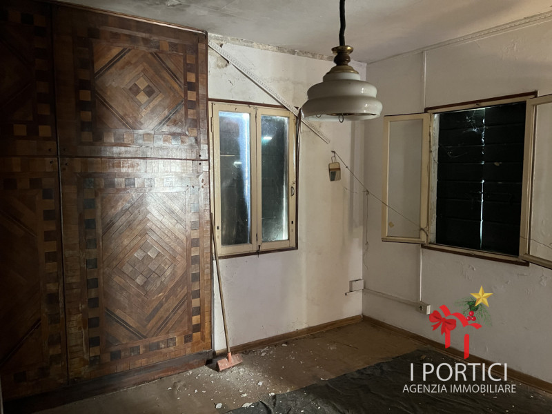 Preganziol -centro

In zona centralissima a due passi dalla stazione dei treni e ai mezzi di tras...