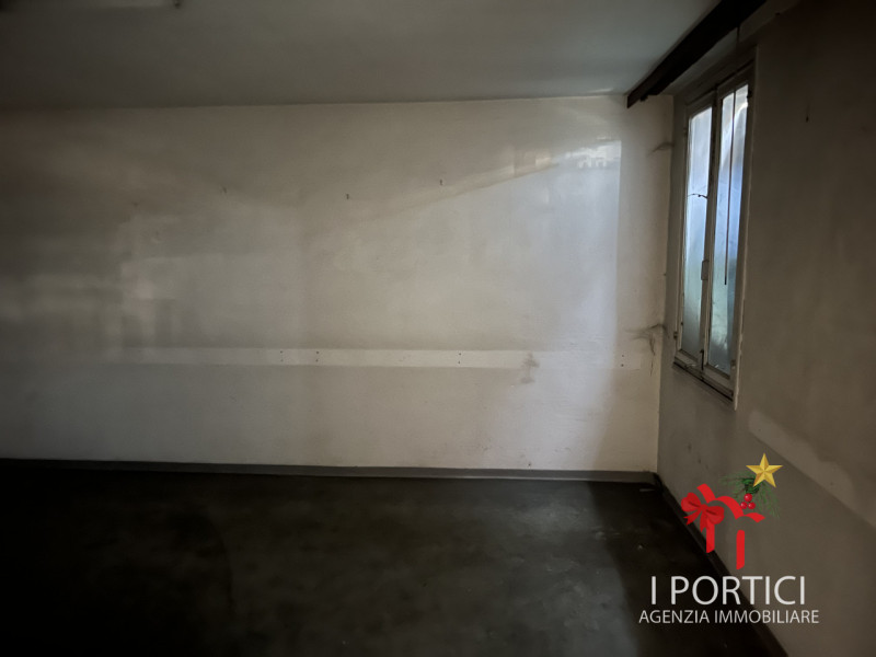 Preganziol -centro

In zona centralissima a due passi dalla stazione dei treni e ai mezzi di tras...