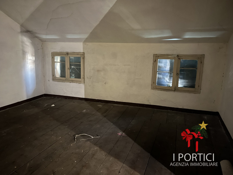 Preganziol -centro

In zona centralissima a due passi dalla stazione dei treni e ai mezzi di tras...