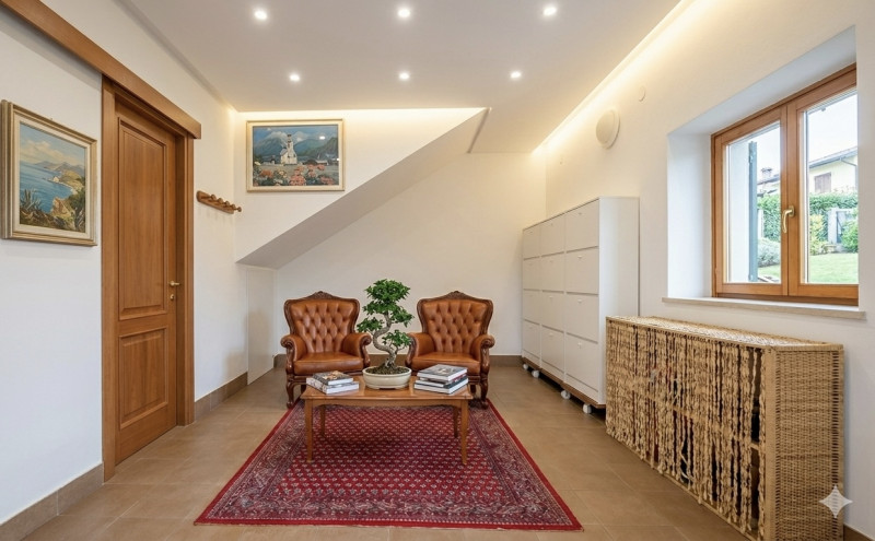 (Per INFO Mara 3481536890) A Eraclea, nei pressi di Ponte Crepaldo, proponiamo in vendita villa s...