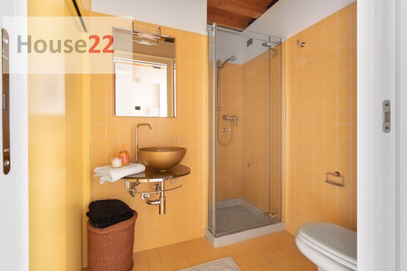 VICENZA – CENTRO STORICO (NO ZTL): Incantevole opportunità immobiliare  servita da ascensore, sit...