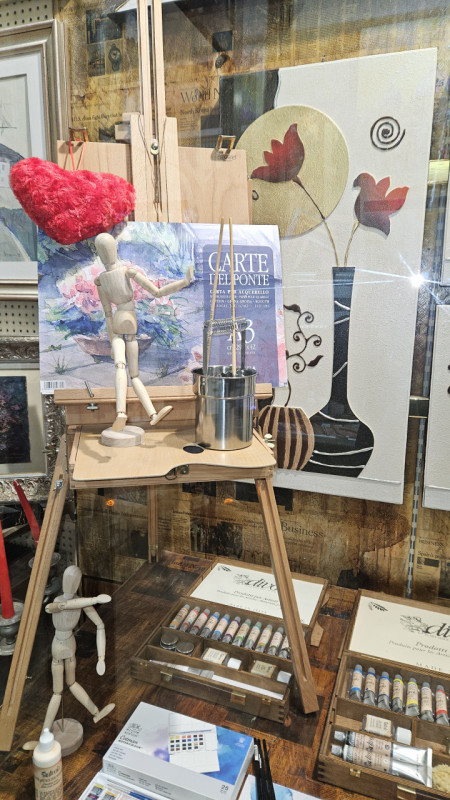 Imperdibile opportunità per acquistare un'attività commerciale storica nel centro storico di Este...