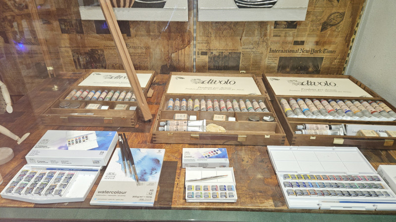 Imperdibile opportunità per acquistare un'attività commerciale storica nel centro storico di Este...