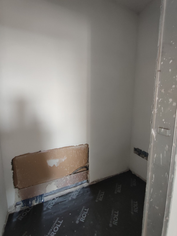 Scoprite il vostro nuovo rifugio di lusso nel cuore di Abano Terme. Questo splendido attico, al t...