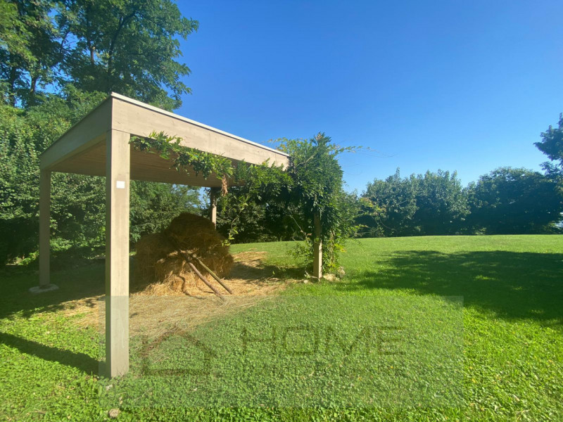 Importante struttura ricettiva/turistica country house in area parco colli euganei a 160 metri su...