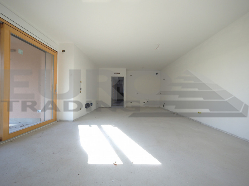 SCORZE': Loc. Peseggia, situato in zona residenziale proponiamo appartamento su palazzina di nuov...