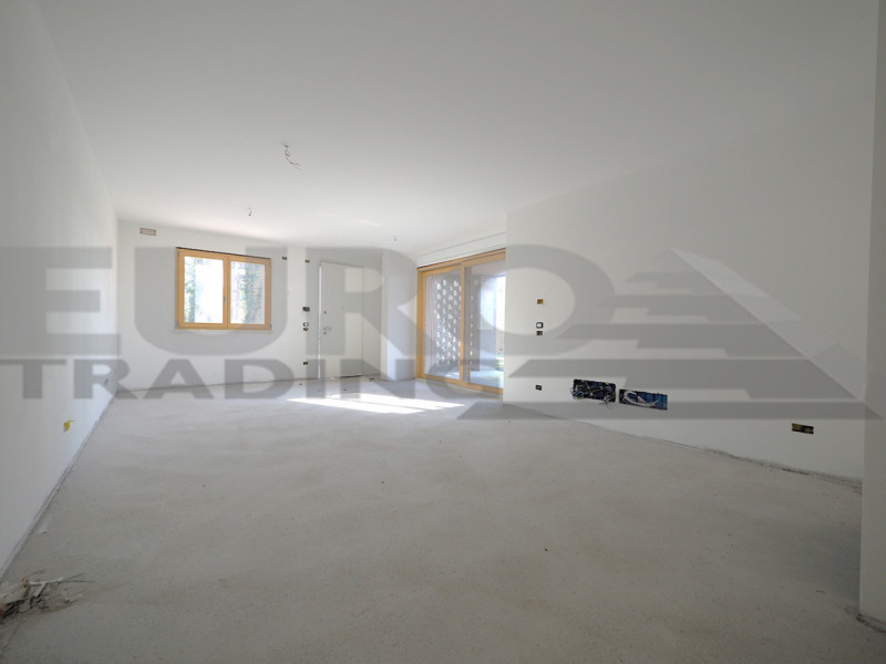 SCORZE': Loc. Peseggia, situato in zona residenziale proponiamo appartamento su palazzina di nuov...