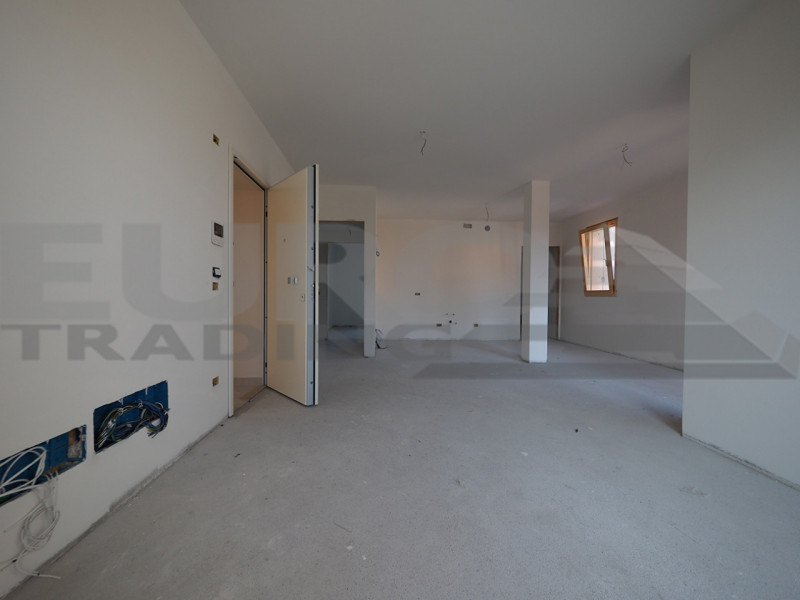 SCORZE': Loc. Peseggia, situato in zona residenziale proponiamo appartamento su palazzina di nuov...