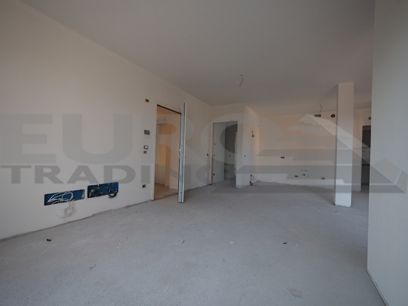 SCORZE': Loc. Peseggia, situato in zona residenziale proponiamo appartamento su palazzina di nuov...