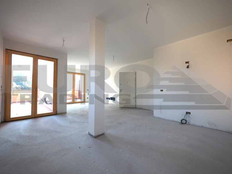 SCORZE': Loc. Peseggia, situato in zona residenziale proponiamo appartamento su palazzina di nuov...