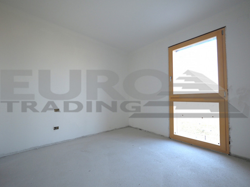 SCORZE': Loc. Peseggia, situato in zona residenziale proponiamo appartamento su palazzina di nuov...