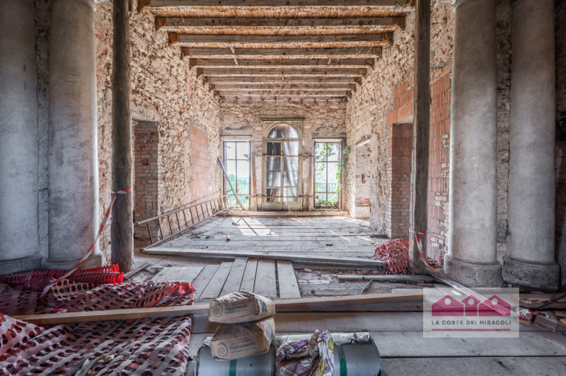 ARCUGNANO COLLINA – VILLA MONTANARI: UN GIOIELLO IN ATTESA DI RINASCERE

Adagiata sulle dolci col...