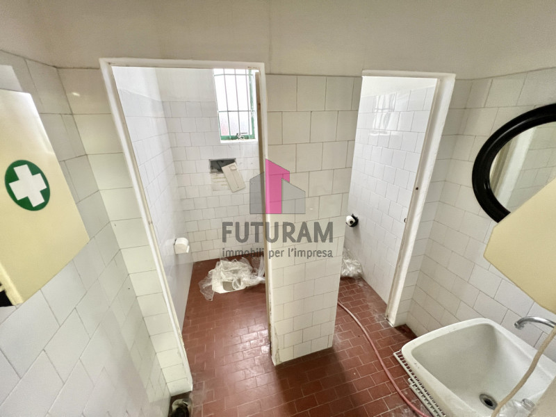 STRA Loc. Paluello RIF.142MAT -  PER INFO 3403358378 - 0444/310220

A STRA IN LOCALITÀ PALUELLO S...