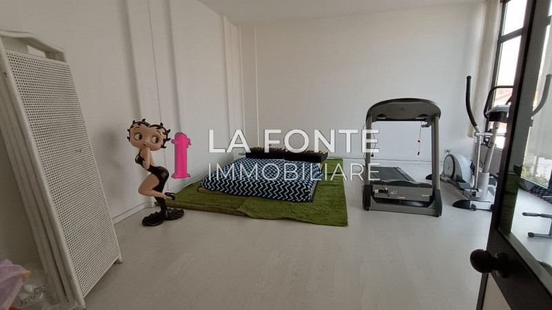 Vigonza, Busa,  Immobile Commerciale di Mq. 1800, Locazione solo Piano terra di mq 1000, Libero i...