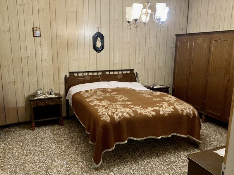 (Per INFO 3316190143) A Castelfranco Veneto, in frazione Treville, proponiamo in vendita casa sin...