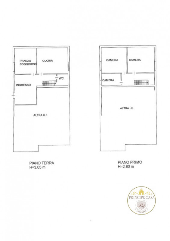 In un contesto residenziale, in zona centrale proponiamo appartamento su due livelli  da ristrutt...