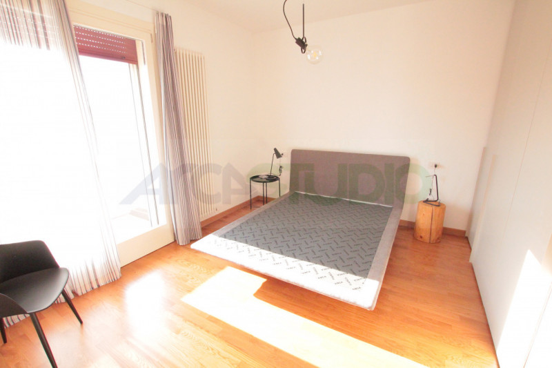 Bressanvido - Poianella: in piccola palazzina di sole 5 unità abitative posto al secondo e ultimo...