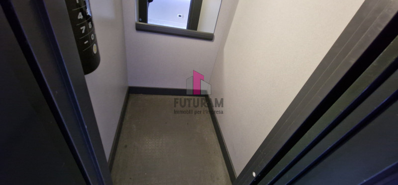 VICENZA RIF.433MAT.FUTURAM  TEL 0444310220 - 3929183796

VICENZA IN ZONA SERVITA SI AFFITTA IMMOB...