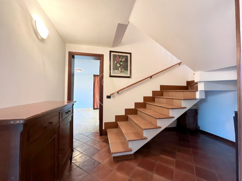 L'immobile è situato nel Comune di Montegaldella, più precisamente in Via Monte Grappa 14. 
La zo...