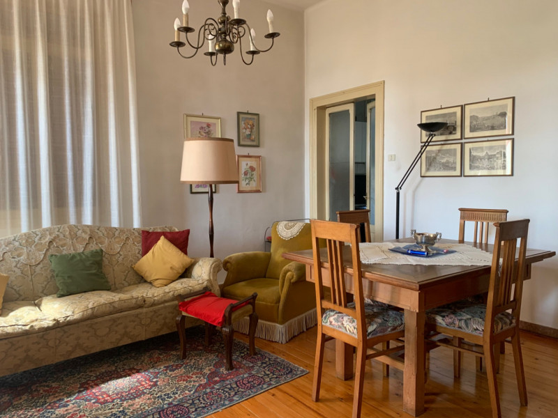 Benvenuti in questa meravigliosa villa d'epoca situata nel cuore del centro di Noventa Vicentina....