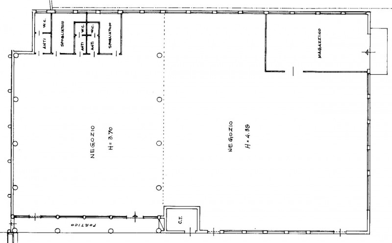 A Venturali di Villorba (TV), proponiamo in vendita spazio commerciale predisposto per l'attività...