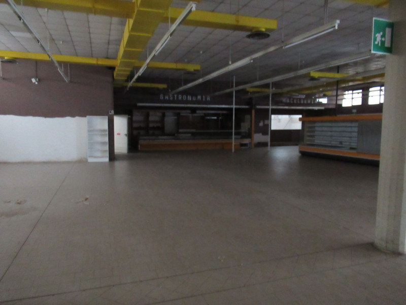 A Venturali di Villorba (TV), proponiamo in vendita spazio commerciale predisposto per l'attività...