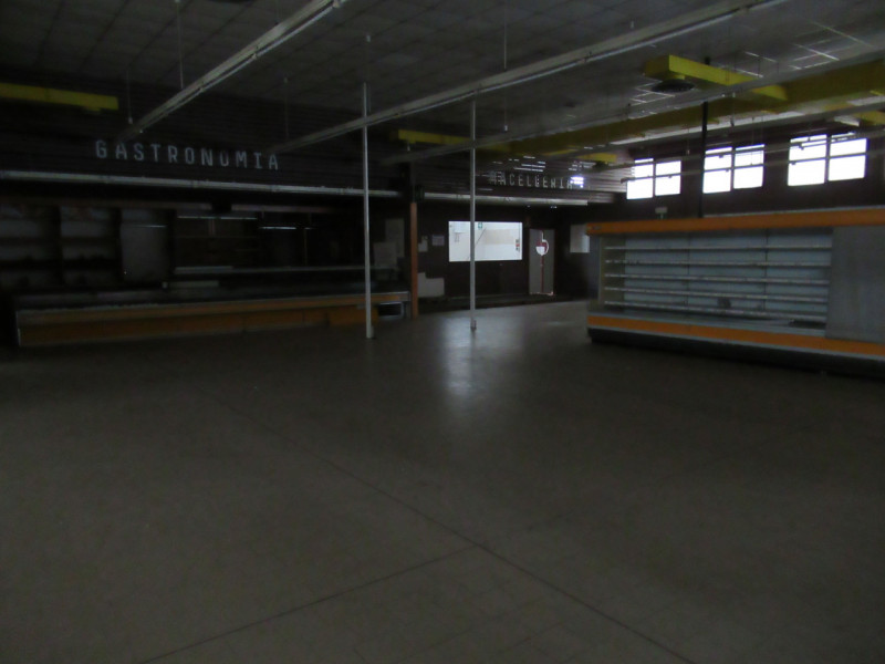 A Venturali di Villorba (TV), proponiamo in vendita spazio commerciale predisposto per l'attività...