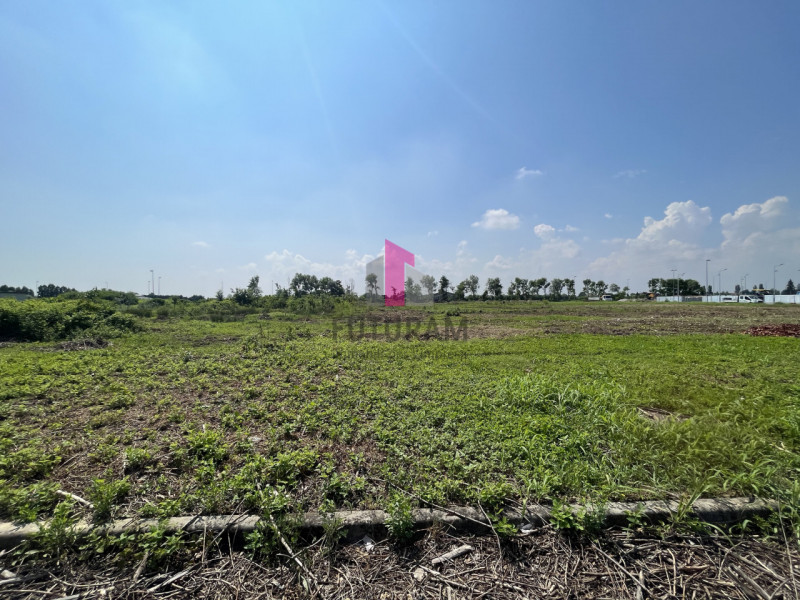 rif.464BMIC - Per info 3473209826 - In zona industriale LOTTO EDIFICABILE di circa 2.900 mq in lo...