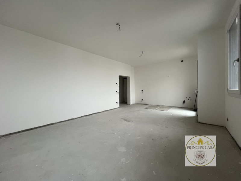 Rif. APEB02 - A pochi passi dal centro comodo alle scuole e ai servizi, proponiamo in vendita app...