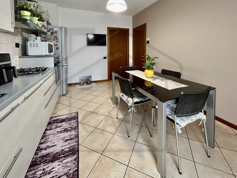 ABANO TERME - In una tranquilla zona residenziale di Abano Terme, nel cuore del ricercato quartie...