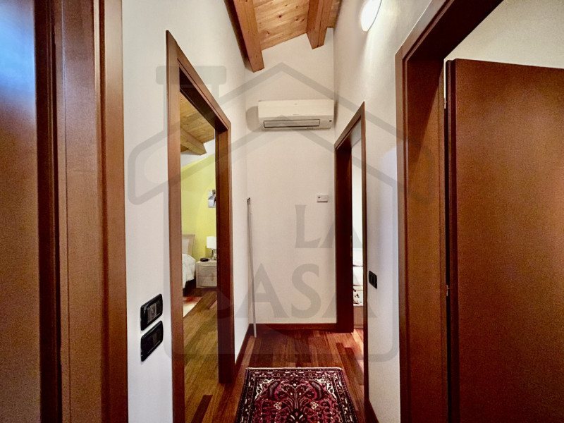 ABANO TERME - In una tranquilla zona residenziale di Abano Terme, nel cuore del ricercato quartie...