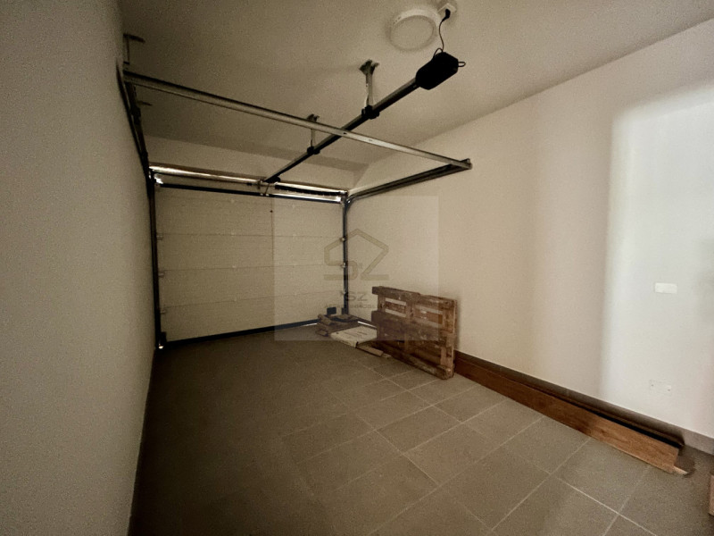 Padova - Madonna Pellegrina

APPARTAMENTO NUOVO CLASSE A4 3 CAMERE E TERRAZZO ABITABILE

Comoda a...